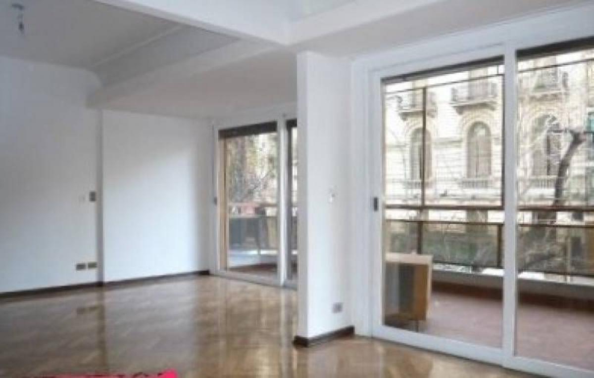 4 bedrooms Apartment in Buenos Aires, Argentina No. 73472