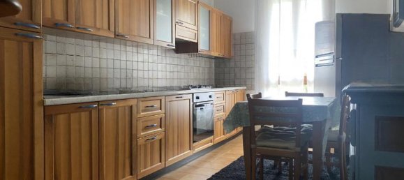 5 rooms House in Montebelluna, Italy No. 75583 9