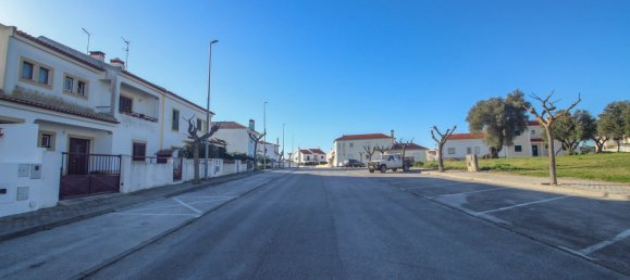 3 bedrooms House in Alcacer do Sal, Portugal No. 108327 3