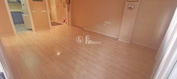 Apartamento de 3 dormitorios en Lérida, Spain No. 175205 6