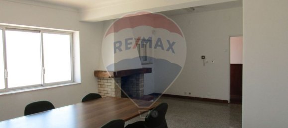 160m² Warehouse in Palmela, Portugal No. 67870 36