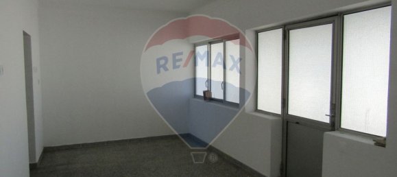 160m² Warehouse in Palmela, Portugal No. 67870 35