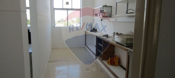 160m² Warehouse in Palmela, Portugal No. 67870 24