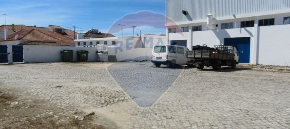 160m² Warehouse in Palmela, Portugal No. 67870 5