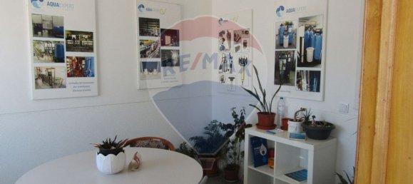 160m² Warehouse in Palmela, Portugal No. 67870 12