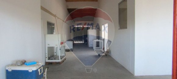 160m² Warehouse in Palmela, Portugal No. 67870 17