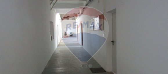 160m² Warehouse in Palmela, Portugal No. 67870 21