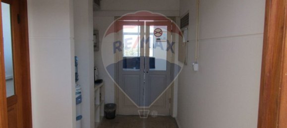 160m² Warehouse in Palmela, Portugal No. 67870 28