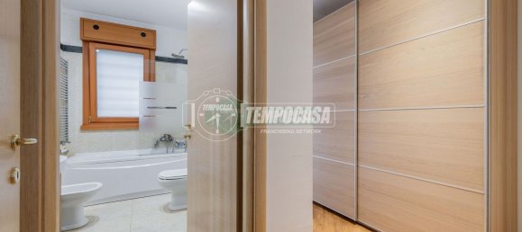 2غرفة شقة في Rome, Italy رقم 86305 11