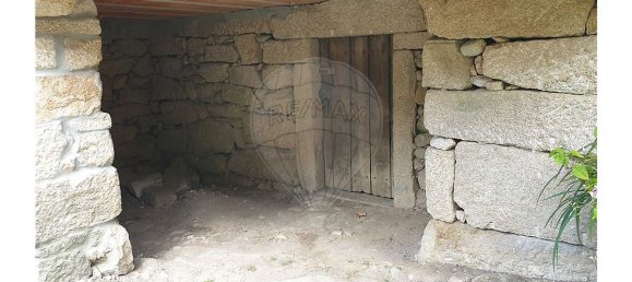 2 bedrooms House in Lindoso, Portugal No. 19720 5