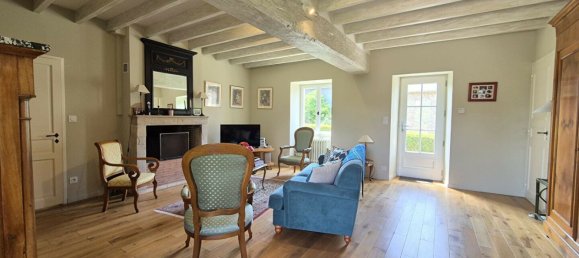 5 bedrooms House in Mayenne, France No. 360517 10