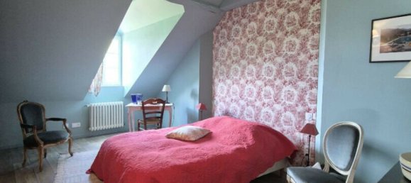 5 bedrooms House in Mayenne, France No. 360517 2