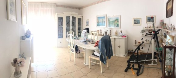 6 rooms Apartment in Porto San Giorgio, Italy No. 116323 4