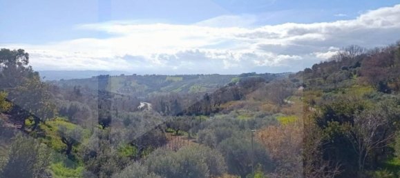 Пентхаус с 4 комнатами в Пескара, Италия № 23000 10