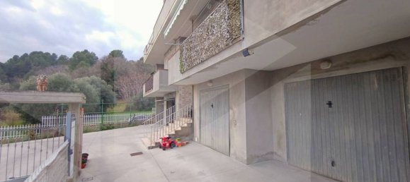 Пентхаус с 4 комнатами в Пескара, Италия № 23000 17