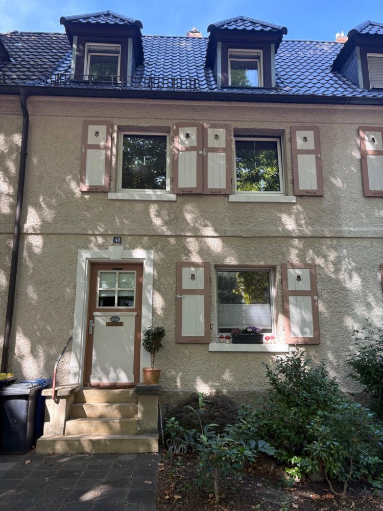 Moradia em banda T3 em Ludwigshafen am Rhein, Germany N.º 335970