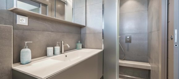 3 bedrooms Apartment in Antibes, France No. 1757 12