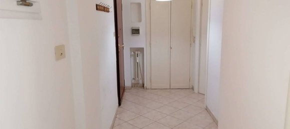 3 bedrooms Apartment in Rome, Italy No. 337137 12