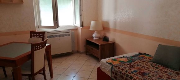 3 bedrooms Apartment in Rome, Italy No. 337137 9