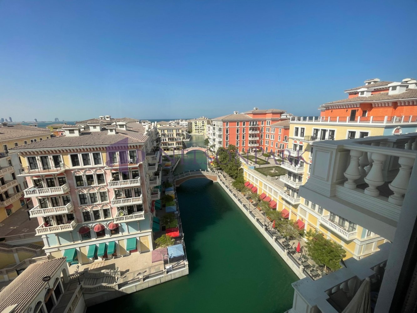 2 bedrooms Apartment in Doha, Qatar No. 979