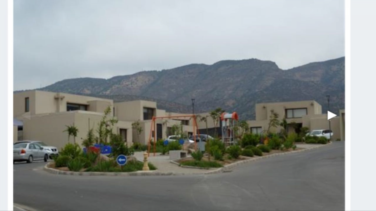 Casa de 4 dormitorios en Chacabuco, Chile No. 1963