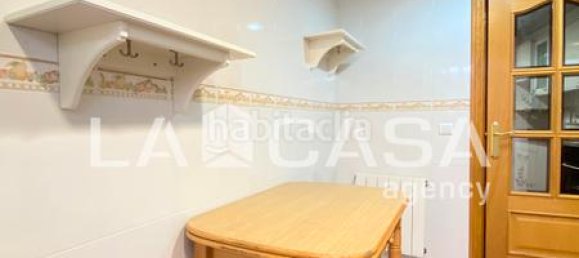 3 bedrooms Apartment in Badalona, Spain No. 169682 6