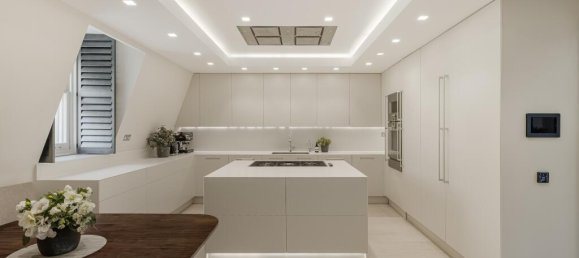 4 bedrooms Apartment in London, United Kingdom No. 13099 15