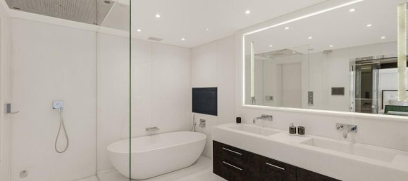 4 bedrooms Apartment in London, United Kingdom No. 13099 20