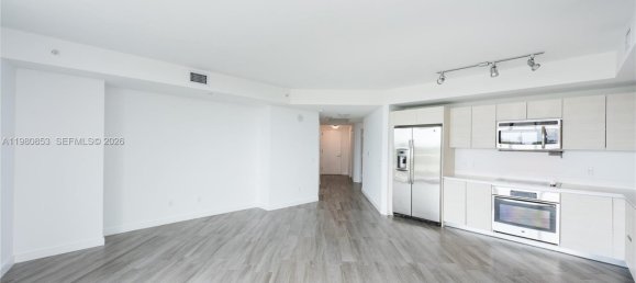 2 dormitorios propiedad comercial en venta en Miami, Miami-Dade, Florida, USA № 615359 8