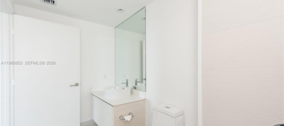 2 dormitorios propiedad comercial en venta en Miami, Miami-Dade, Florida, USA № 615359 24