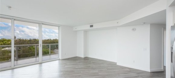 2 dormitorios propiedad comercial en venta en Miami, Miami-Dade, Florida, USA № 615359 12