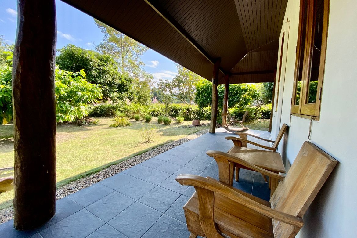 4 bedrooms Cafe / restaurant in Chiang Mai, Thailand No. 21823