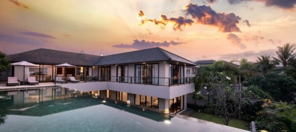 4 Schlafzimmer Villa in South Kuta, Indonesia, Nr. 3103 2