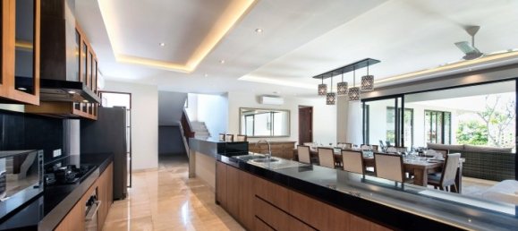 4 Schlafzimmer Villa in South Kuta, Indonesia, Nr. 3103 7