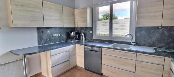 4 bedrooms House in Bousbecque, France No. 341588 2