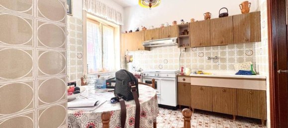 2 bedrooms Apartment in Bari, Italy No. 262824 21