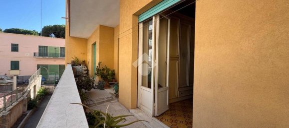 2 bedrooms Apartment in Bari, Italy No. 262824 22