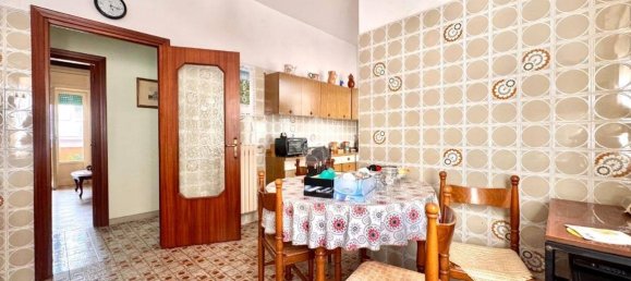 2 bedrooms Apartment in Bari, Italy No. 262824 23