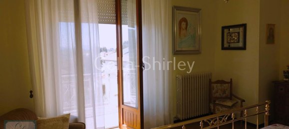 8 rooms House in Montottone, Italy No. 66099 13