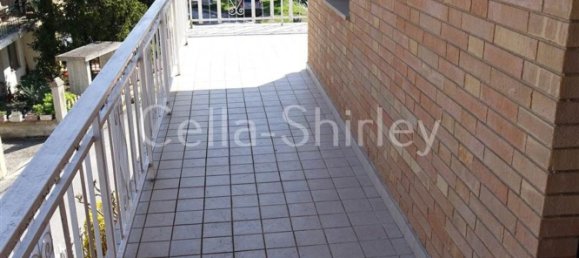 8 rooms House in Montottone, Italy No. 66099 36