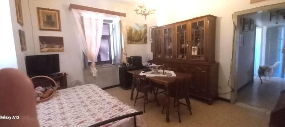 5-Zimmer Wohnung in Carrara, Italy, Nr. 47973 5