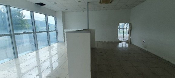 Gewerbliche Immobilie in Cittaducale, Italy 430m², Nr. 354711 9