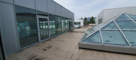 Gewerbliche Immobilie in Cittaducale, Italy 430m², Nr. 354711 7