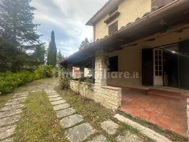 8 bedrooms Villa in Carsoli, Italy No. 33757