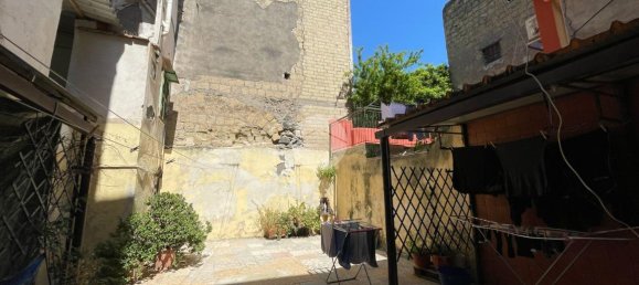 2غرفة شقة في Torre del Greco, Italy رقم 2053 12