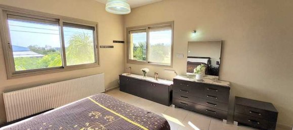 4 bedrooms Commercial property in Kato Polemidia, Cyprus No. 19641 9