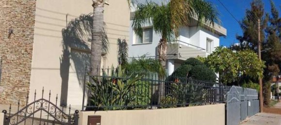 4 bedrooms Commercial property in Kato Polemidia, Cyprus No. 19641 2