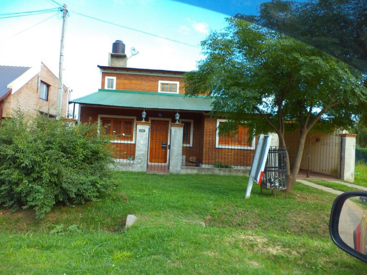 3 bedrooms House in Santa Fe, Argentina No. 16713