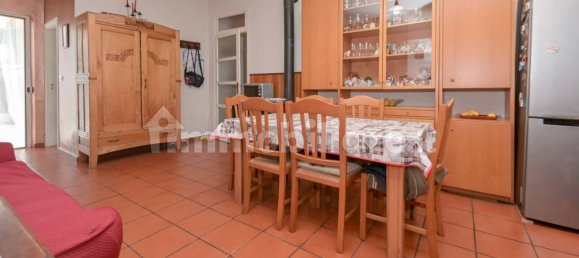 Villa de 4 dormitorios en Fiano, Italy No. 56120 14