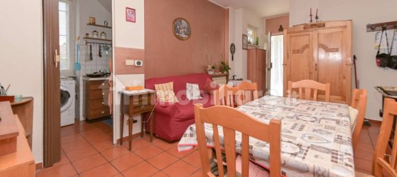 Villa de 4 dormitorios en Fiano, Italy No. 56120 10